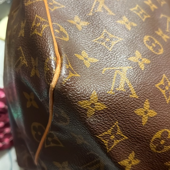📸🎥NEW PICS + VIDEO ADDED🎥📸 Louis Vuitton Monogram Keepall 55 - Picture 12 of 17